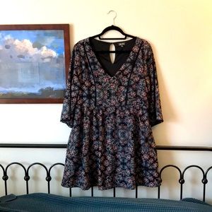 Boho Floral Dress with Bell Sleeves Size XL
